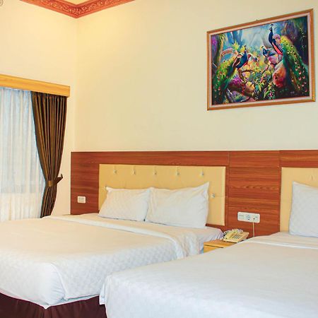 Zamzam Hotel And Resort Batu  Exterior photo