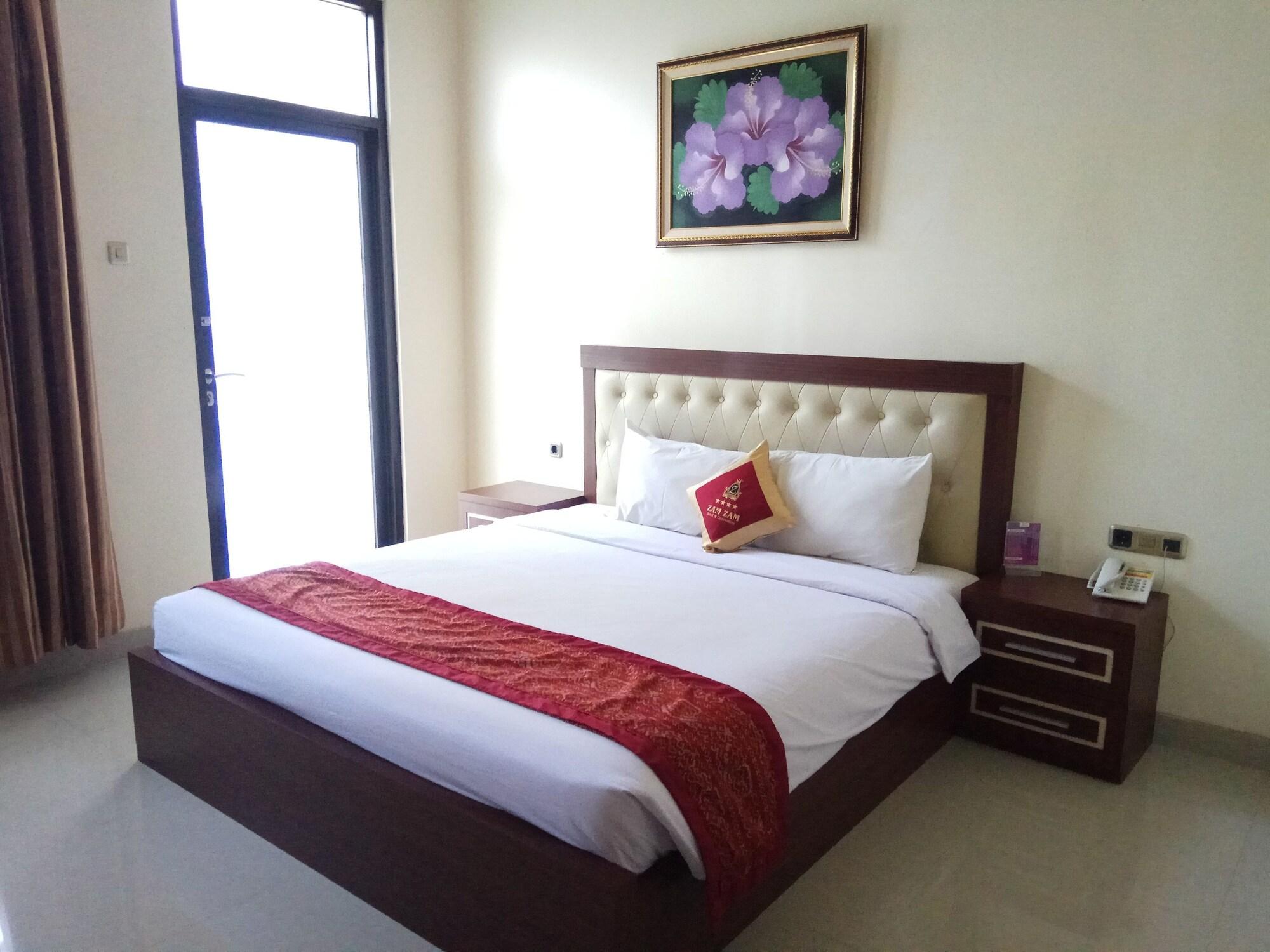 Zamzam Hotel And Resort Batu  Exterior photo