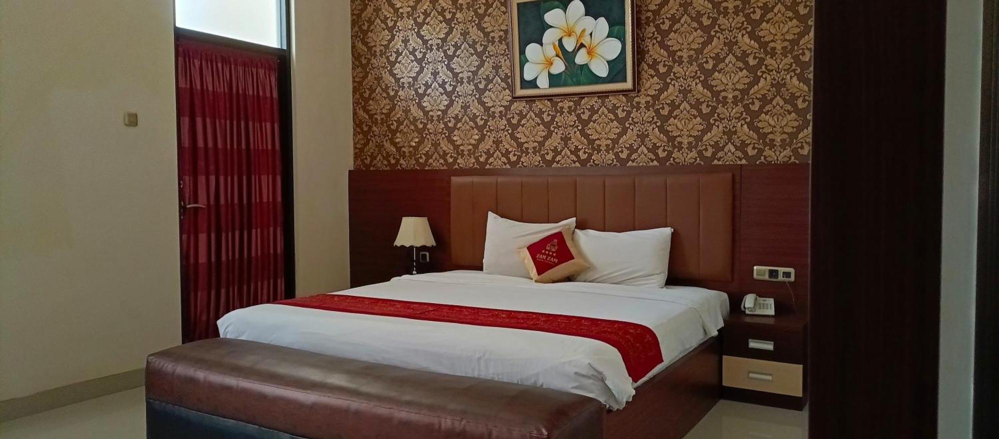 Zamzam Hotel And Resort Batu  Exterior photo