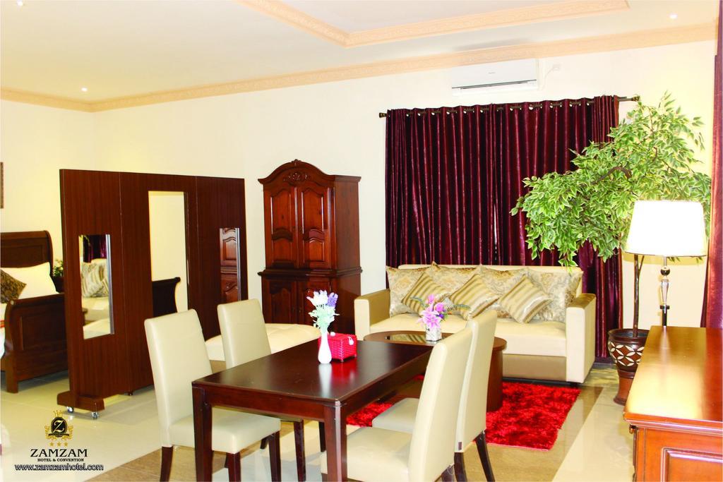Zamzam Hotel And Resort Batu  Exterior photo