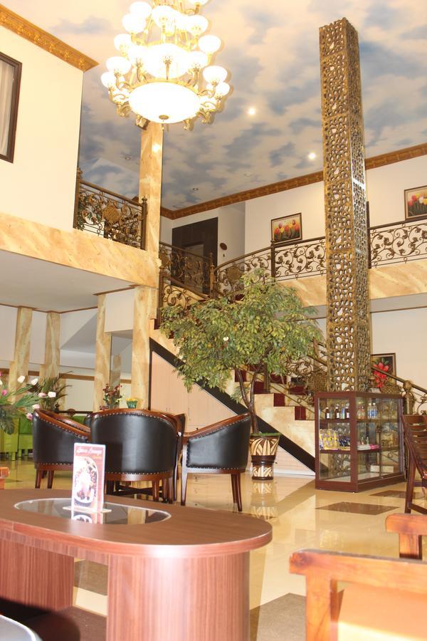 Zamzam Hotel And Resort Batu  Exterior photo