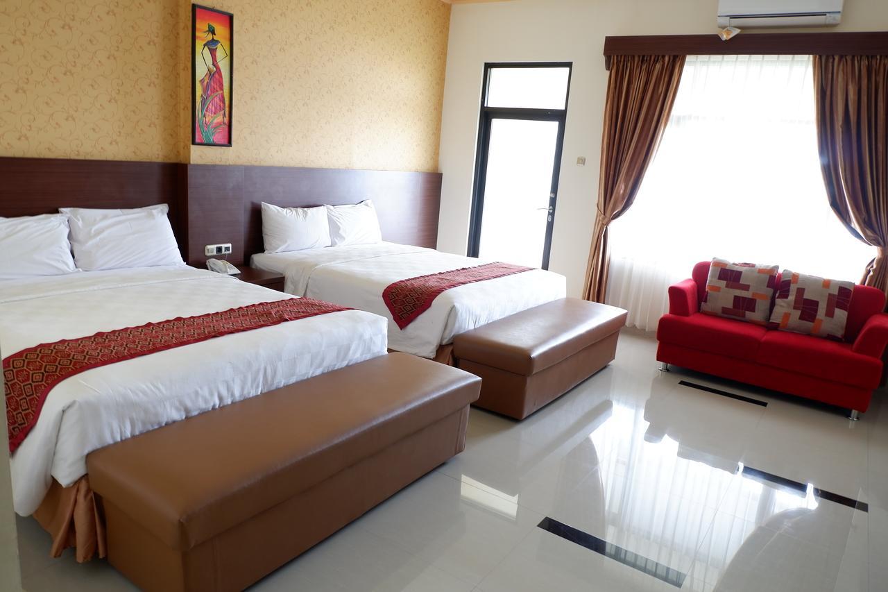 Zamzam Hotel And Resort Batu  Exterior photo